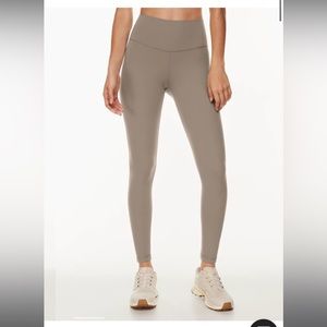 TNAaction Butter Leggings